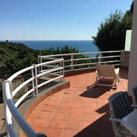 La Petite Gaeta